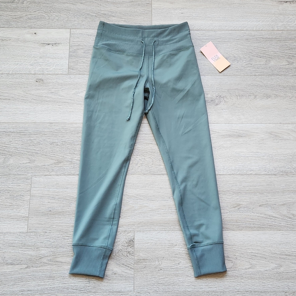 Flex Time by Thrive Societe Sage Green  Drawstring Leggings Womens Medium Yoga